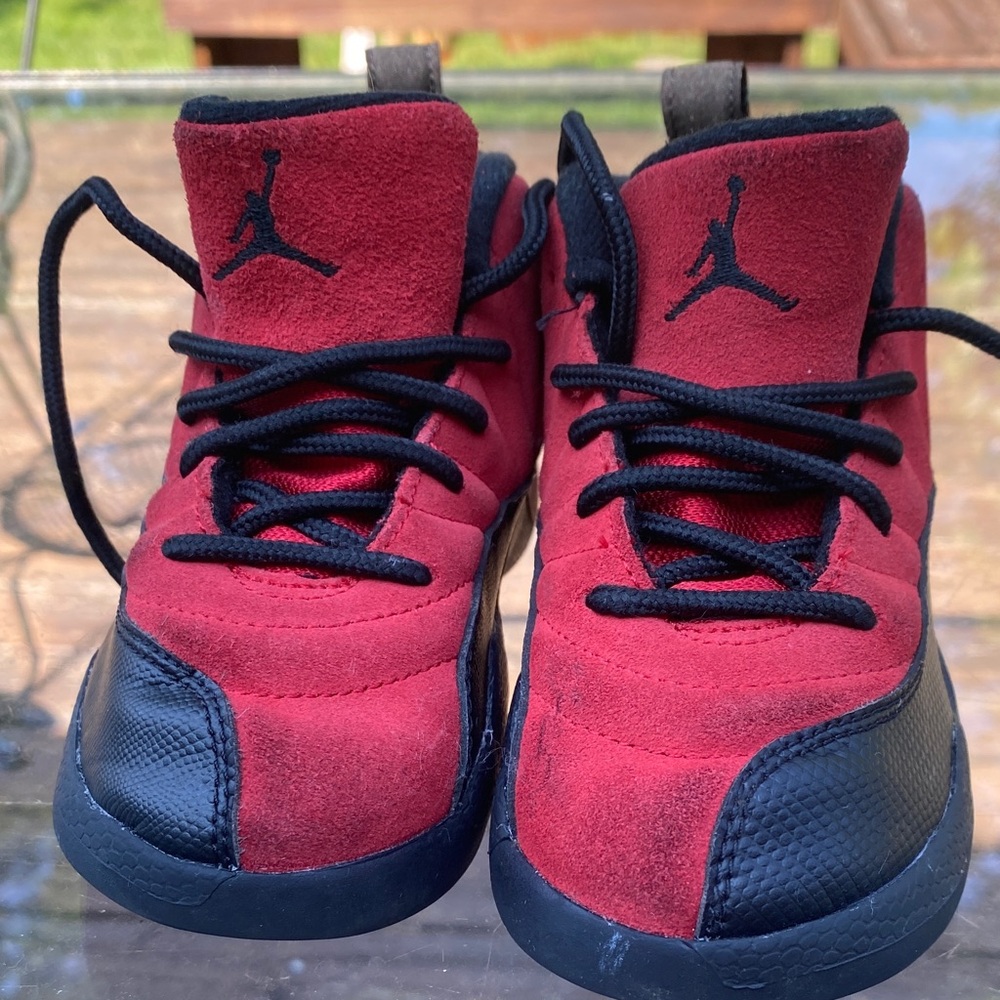 Jordan Kids Red and Black Sneakers
